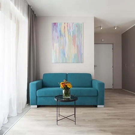 Vista Riverside Suites * Πράγα